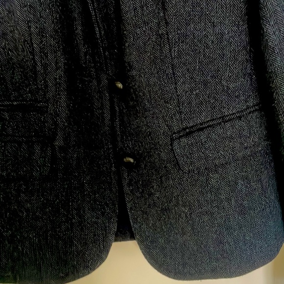 Beautiful jacket - Picture 8 of 11